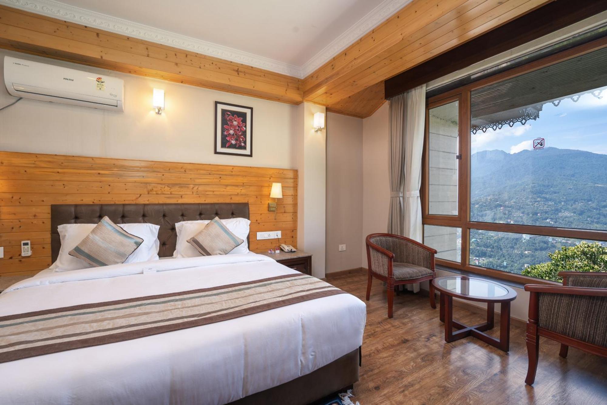 Summit Alpine Abode Hotel 5 Mins From Mg Marg Gangtok Eksteriør billede